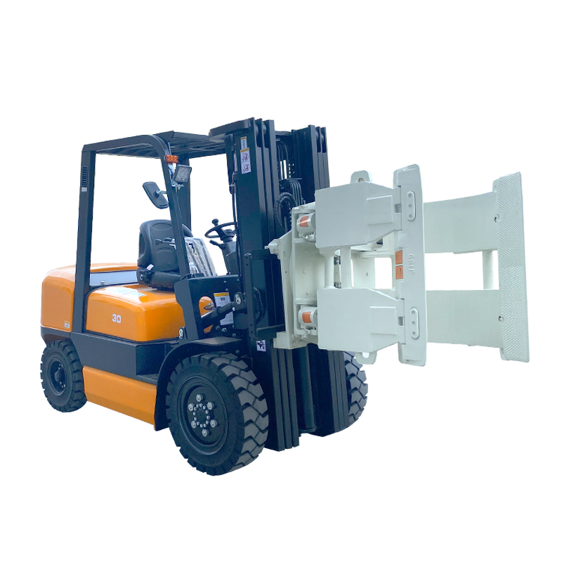 Forklift Attachment Manufacturer - TDER Bale Brick Paper Roll Clamp 2-3.5