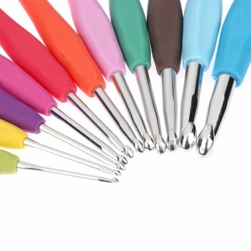Crochet Hooks Manufacturer - OEM Custom Silicone Soft Handle Stitches Knitting