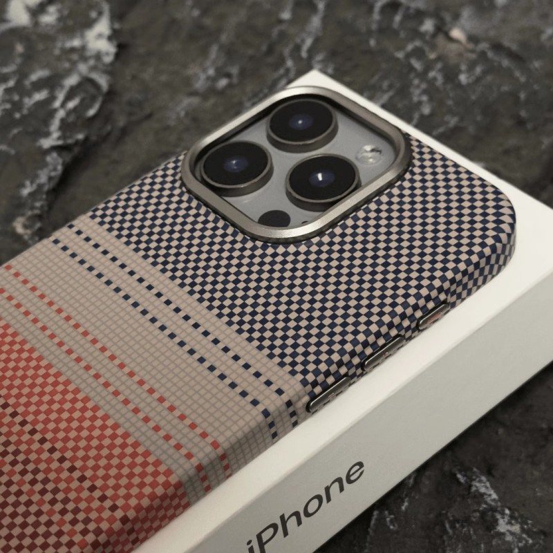 Ultra-Thin All-Inclusive 16 Pro Max Carbon Fiber Print Magnetic Phone Case Drop-Resistant Protective Case for iPhone 8 Plus