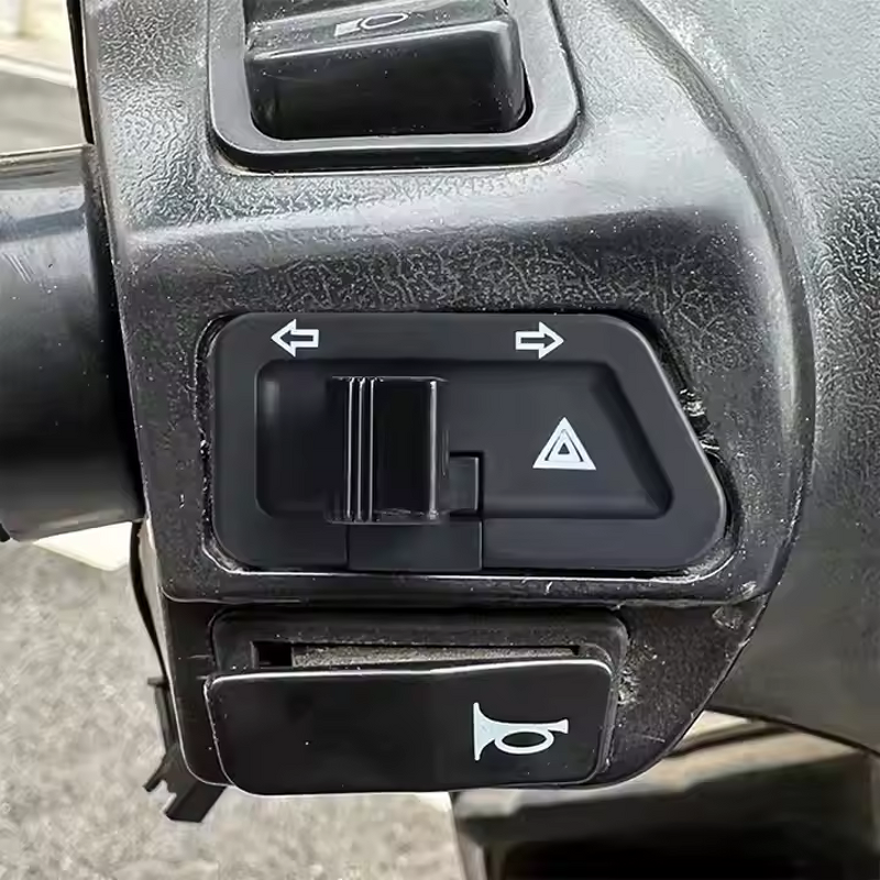 Signal Switch Supplier - Turn Button 3 Pin for Motorcycles Scooter
