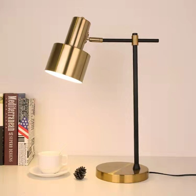 Post-Modern Iron Lamp Supplier - Nordic Luxury Simple Creative