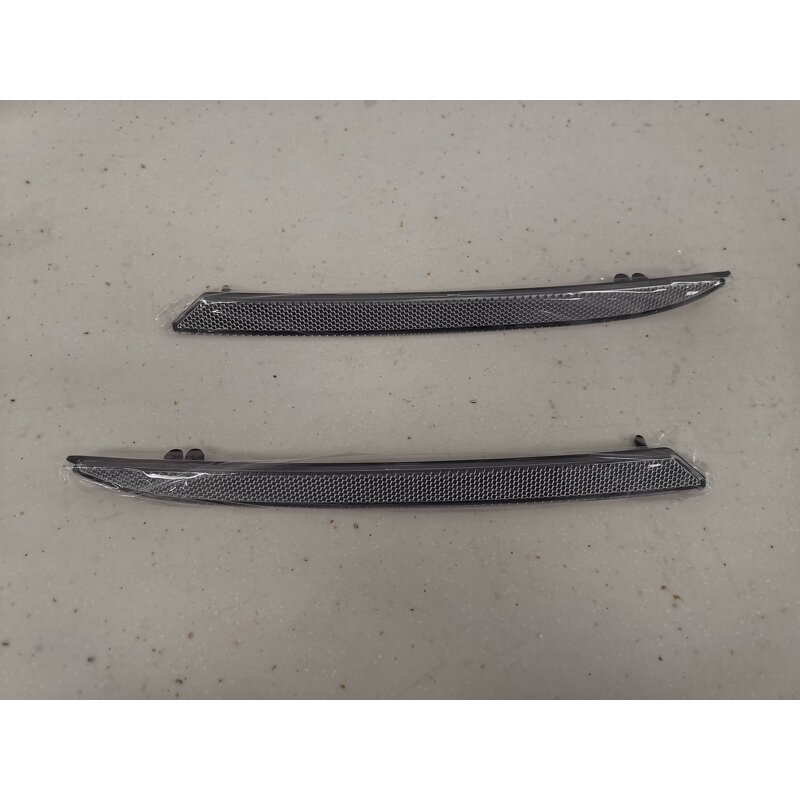 Rear Bumper Reflectors Factory - OEM for Ford Mustang