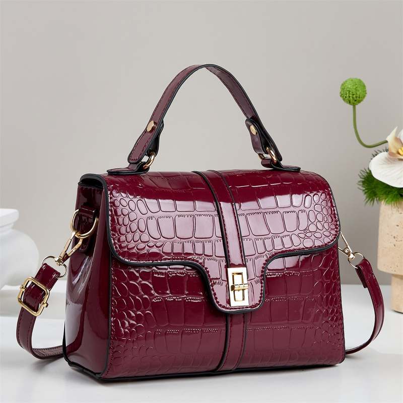 Crossbody Bag Factory - OEM/ODM Custom Wholesale PU Leather Women's Handbag