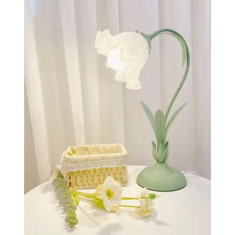 Glass Table Lamp Manufacturer - OEM Modern Nordic Flower-Shaped LED Desk