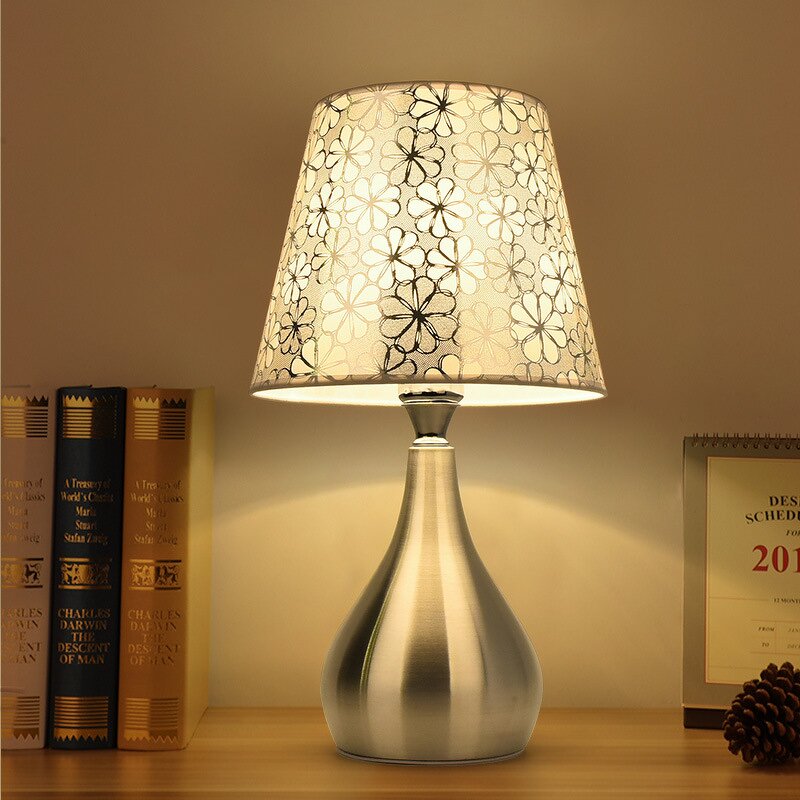 Fabric Table Lamp Manufacturer - OEM Wholesale Home Decor Bedroom Nordic Modern