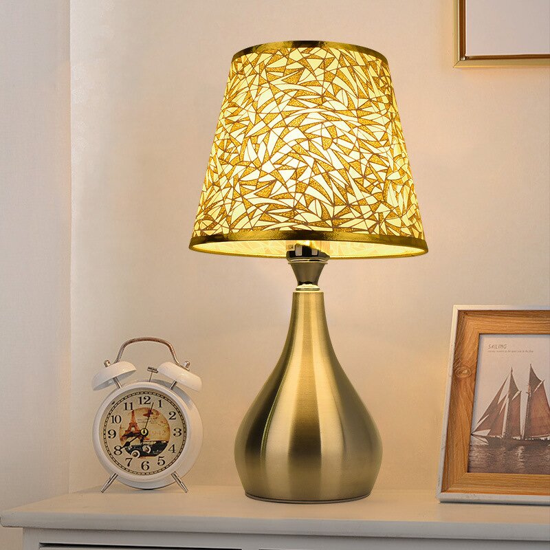 Fabric Table Lamp Manufacturer - OEM Wholesale Home Decor Bedroom Nordic Modern