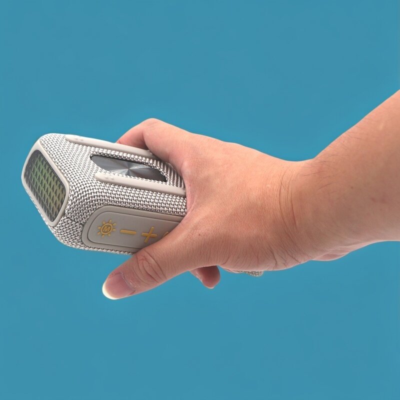 Outdoor BT Speaker Factory - OEM/ODM LED Colorful Light Card Insertion