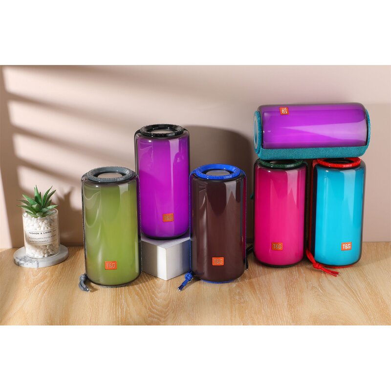 Portable Speaker Factory - OEM/ODM 10W Output RGB LED Waterproof Karaoke