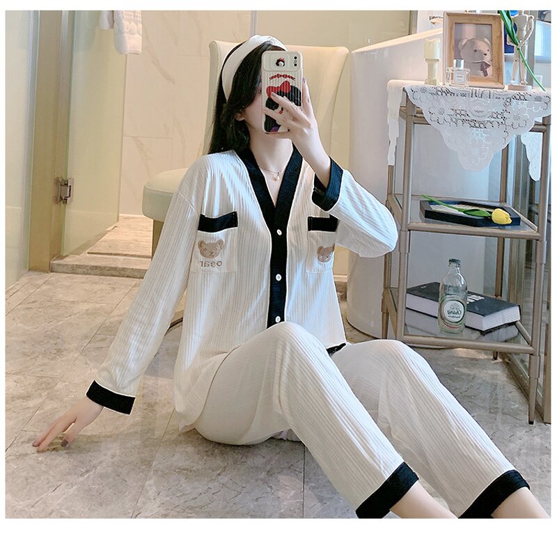 V-neck Pajamas Factory - OEM Women Fashion Milk Silk Buttons Home Dress Sleepwear
