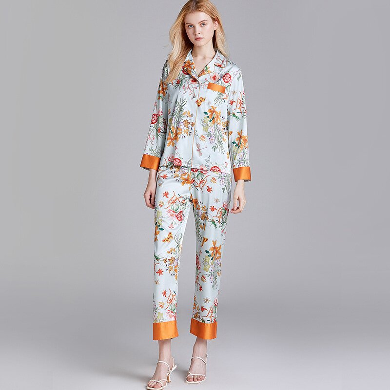 Silk Pajamas Manufacturer - OEM Women's Long Sleeve Printed Two Sets Home Wear