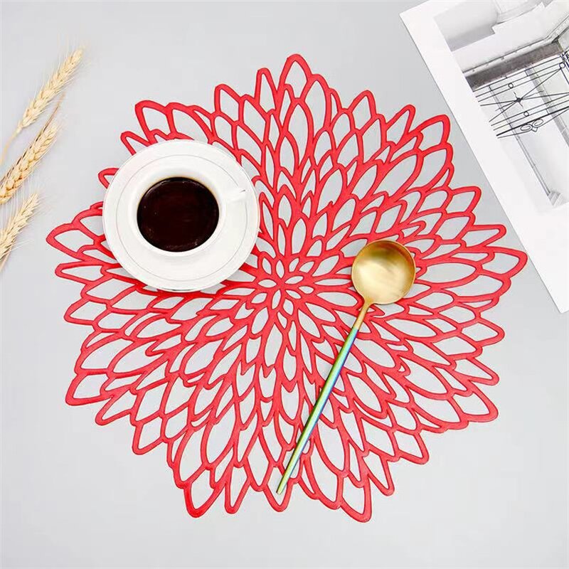PVC Placemats Manufacturer - OEM Vinyl Metallic Hollow Out Decorative Dinning Table