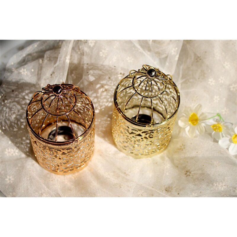 Birdcage Lantern Manufacturer - OEM European Modern Gold Metal Candlestick Tealight