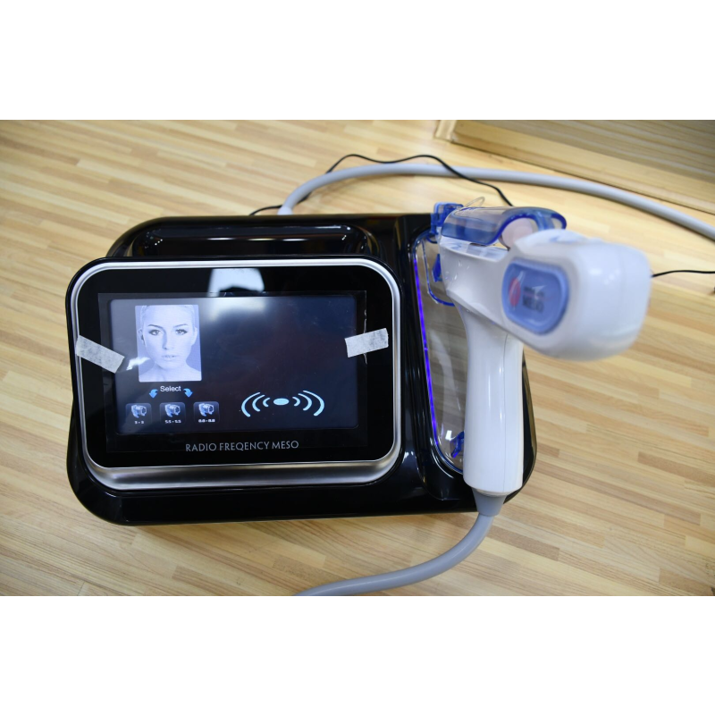 2025 New Pigment Wrinkle Removal Water Meso Injector Mesotherapy Gun Face Lifting Fractional Micro Needle RF Facial Machine