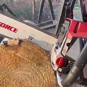 Gasoline Chain Saw Factory - OEM 52CC High-Power 20 Inch Multifunctional Industrial Logging