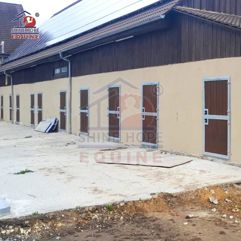 Wooden Metal Paddock Door Factory - OEM Regular Dimension Exterior Durable Barn Door