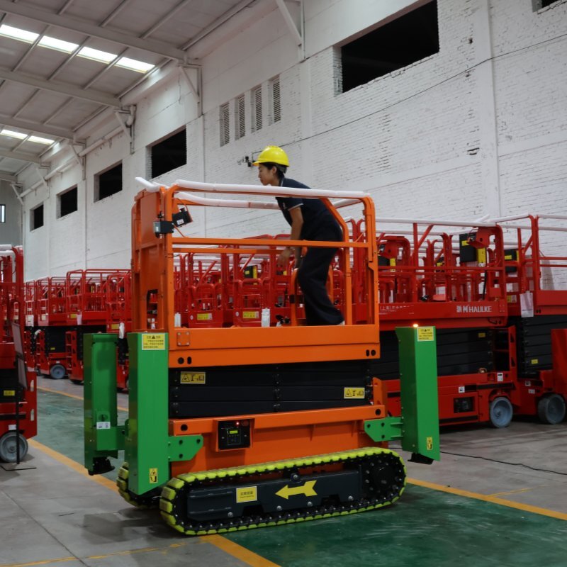 Crawler Mobile Scissor Lift Factory - OEM 4-30m Electric All Terrain Scissor Platform