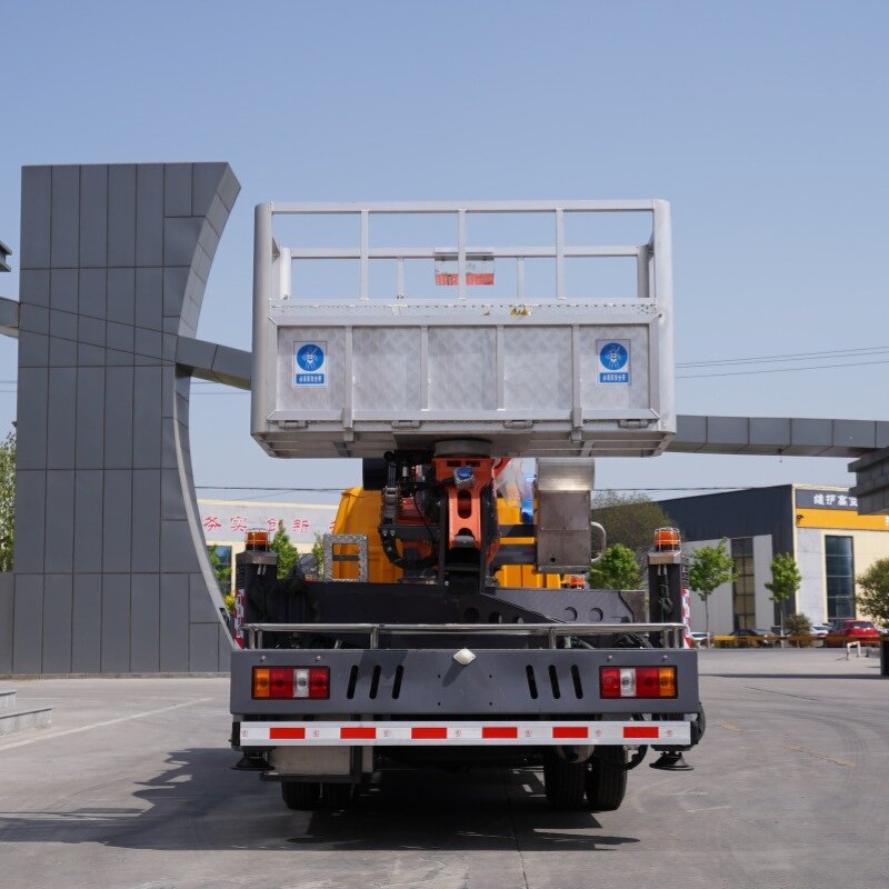 New Aerial Working Truck Factory - OEM 31M Manual Transmission Diesel Fuel Type