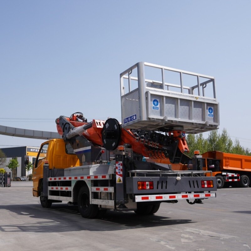 China Factory Price Aerial Work Platform Manufacturer - OEM Euro 5 Anti-slip Flexible Lifting