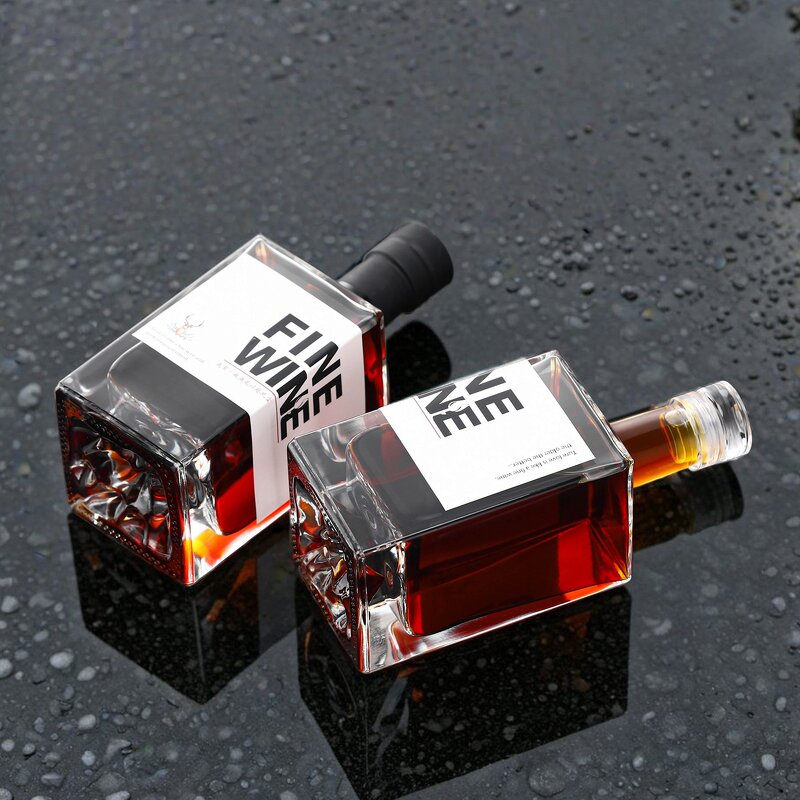 Mountain Fruit Wine Glass Bottle Factory - OEM Custom 500ml 16oz Square with Cork