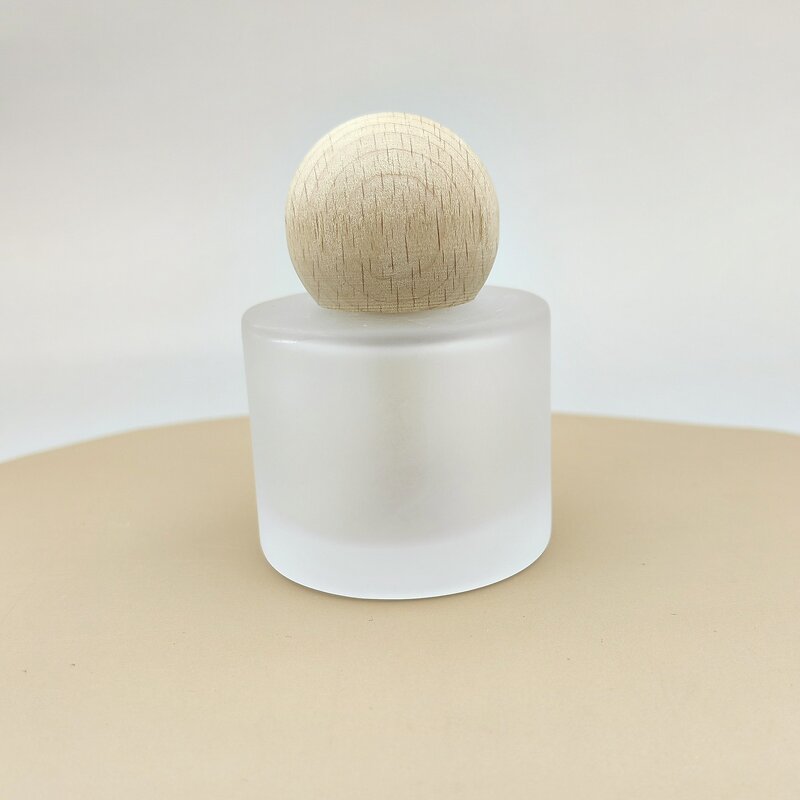 Luxury Glass Diffuser Bottle Manufacturer - OEM Custom Logo 50ml with Wooden Cap Gift