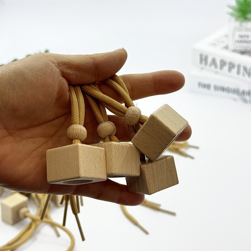 Custom Logo Wooden Cap for Car Diffuser Manufacturer - OEM Perfume Bottles Pendant 8ml