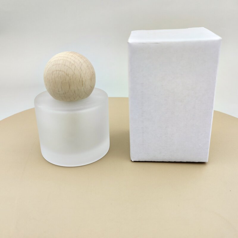 Luxury Glass Diffuser Bottle Manufacturer - OEM Custom Logo 50ml with Wooden Cap Gift