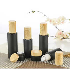 Perfume Cosmetic Glass Spray Bottle Factory - OEM 20-120ml Black Clear Frost Pump Lotion