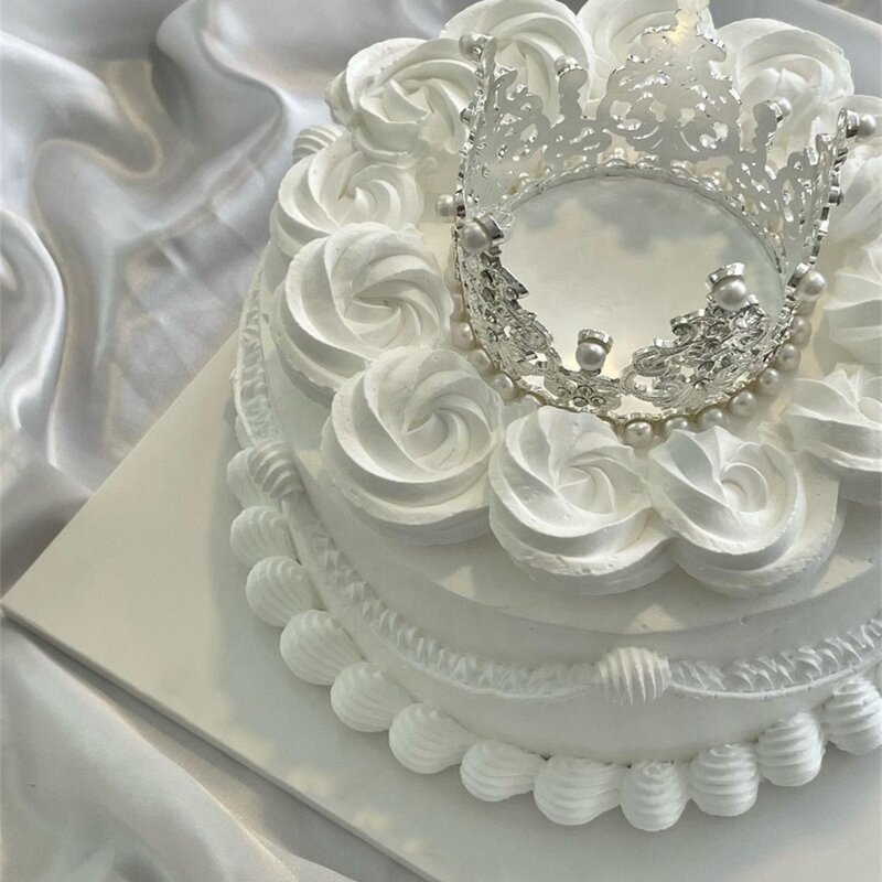 Cake Model Manufacturer - OEM Custom 4Inch Whipped Cream Strawberry