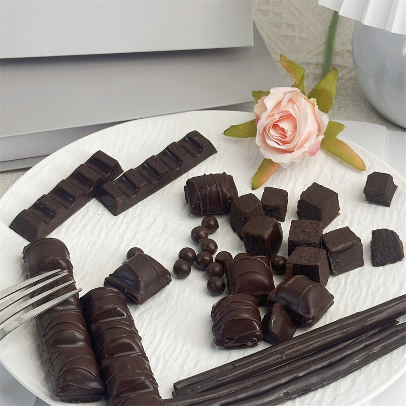 Chocolate Model Factory - OEM Custom Kinder Vanilla Bean Square