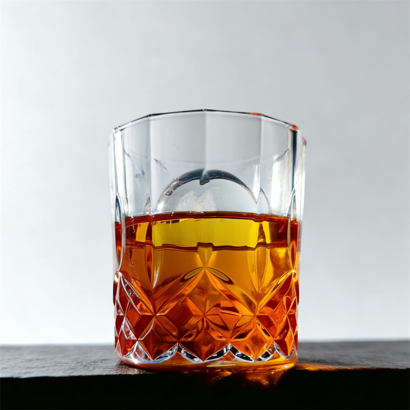 Beer Mug Model Manufacturer - OEM Custom 8oz Transparent Etched Design