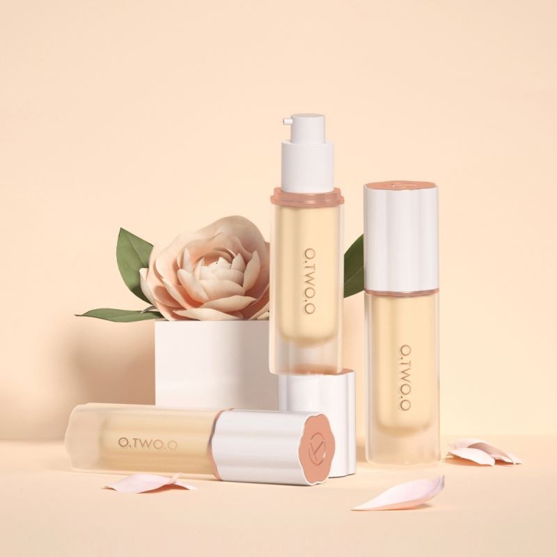 new O.TWO.O Custom logo Long Lasting Waterproof Full Cover Liquid Moisturizing Base Foundation for Wholesale