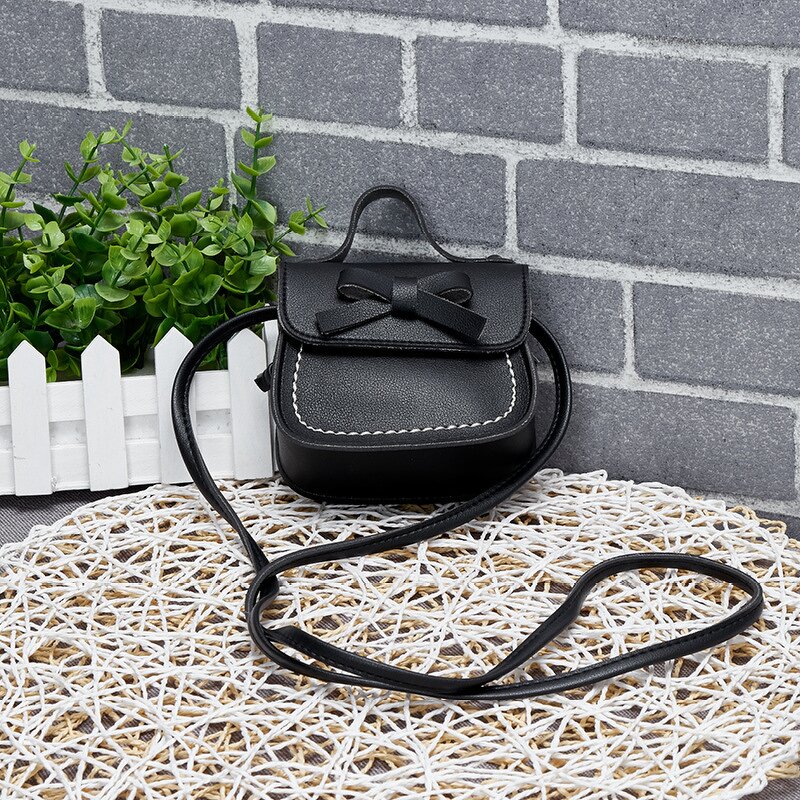 Girl Bags Supplier - OEM Fashion Trendy Black Brown Bag
