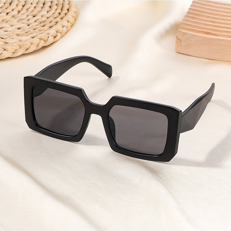 Kids Sunglasses Factory - OEM Cat Eye Party Glasses