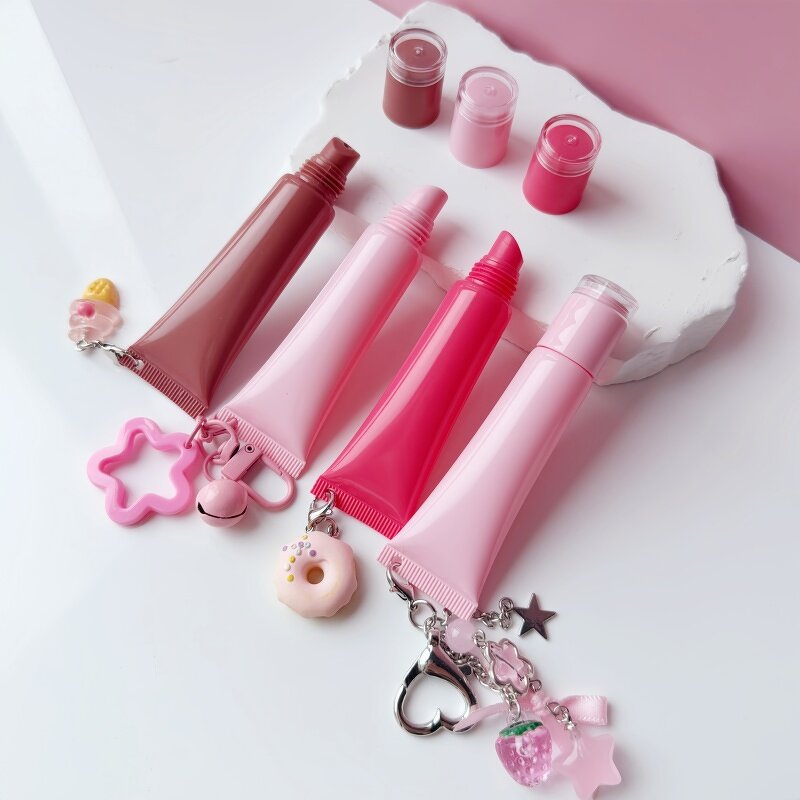 Lip Gloss Tube Manufacturer - 15g Squeeze Tube with Keychain