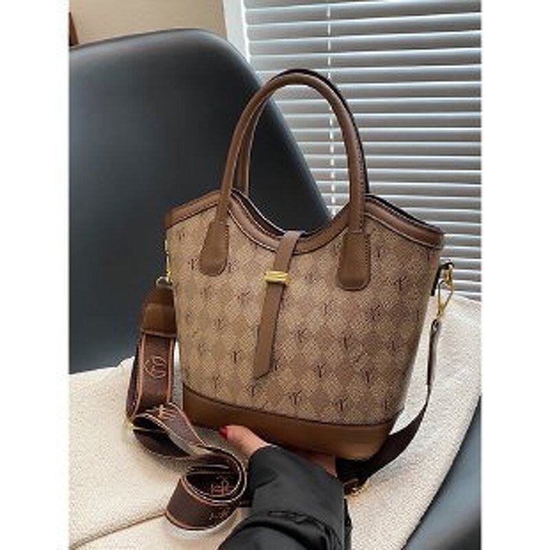 Bucket Bag Supplier - OEM Women's Retro Printed Shoulder Bag