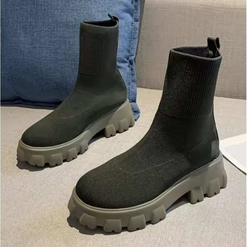Winter Boots Manufacturer - OEM Women's Plain Short Knit Boots