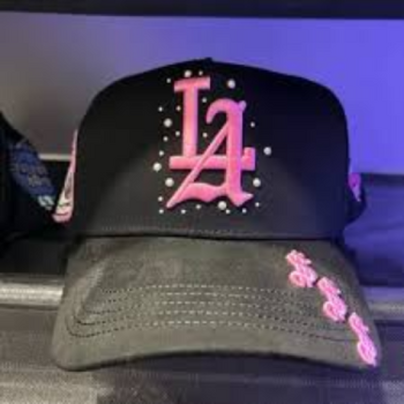 Caps Supplier - OEM Personalized Embroidered Suede Snapback