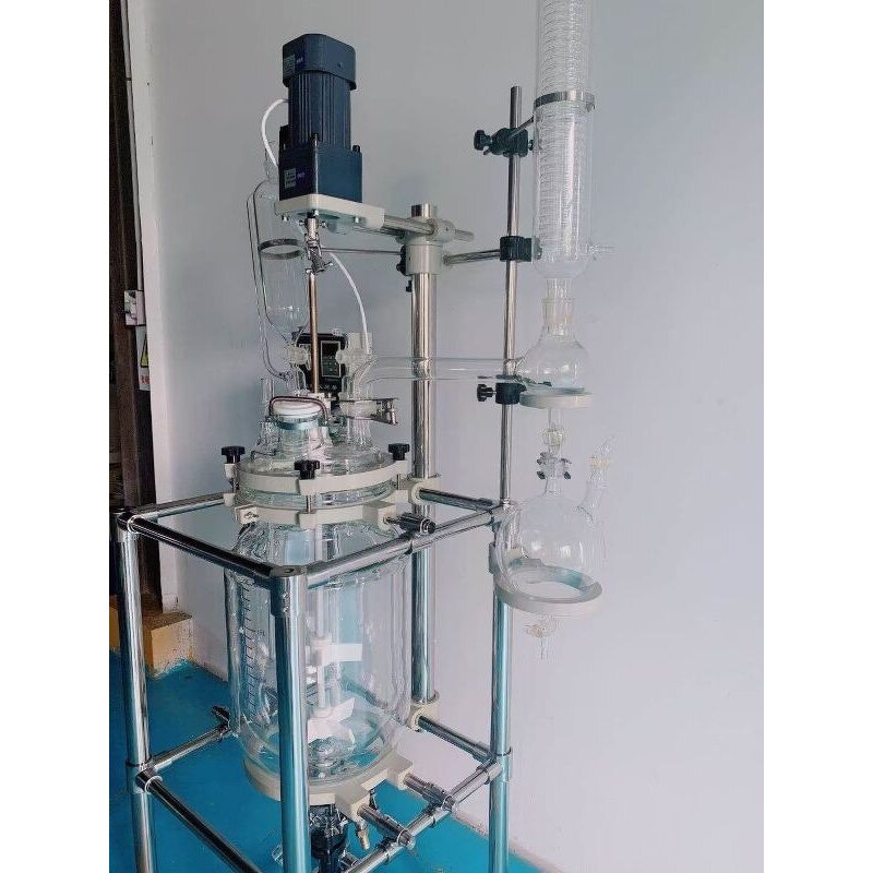 Double Layer Glass Reactor Manufacturer - 30L High Borosilicate Lab Reactor