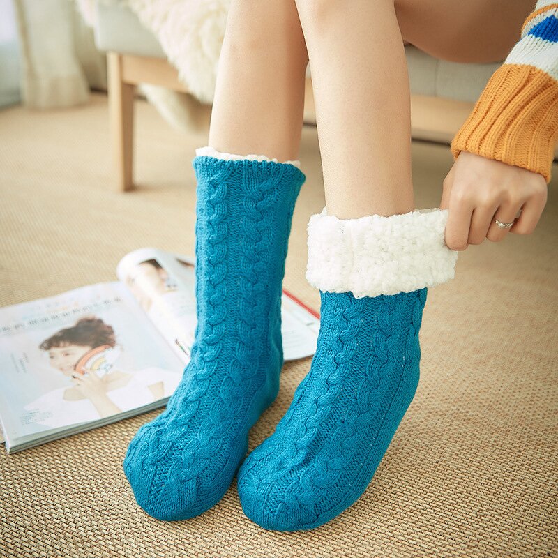 Winter Socks Manufacturer - OEM Women's Knit Fleece Cable Gripper