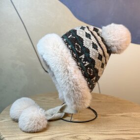 Ski Warm Hat Supplier - OEM Customized Winter Knitted Pilot Hat