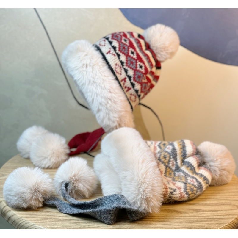 Ski Warm Hat Supplier - OEM Customized Winter Knitted Pilot Hat