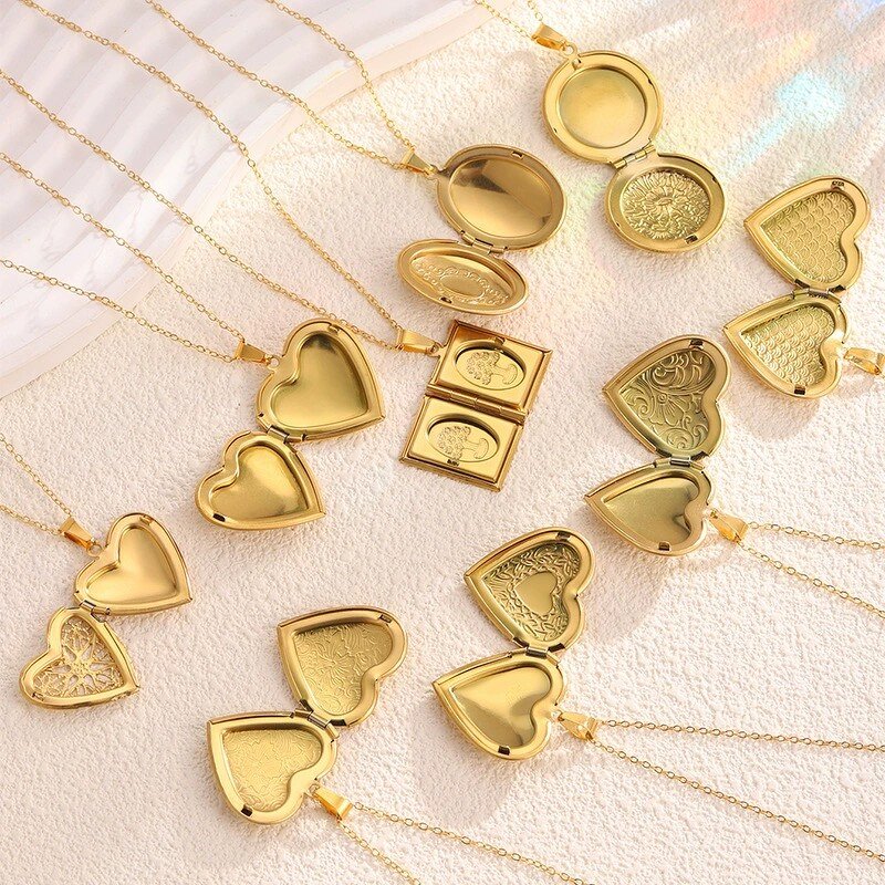 Photo Locket Necklace Factory - 18K Gold Plated Stainless Steel Heart Shape Locket