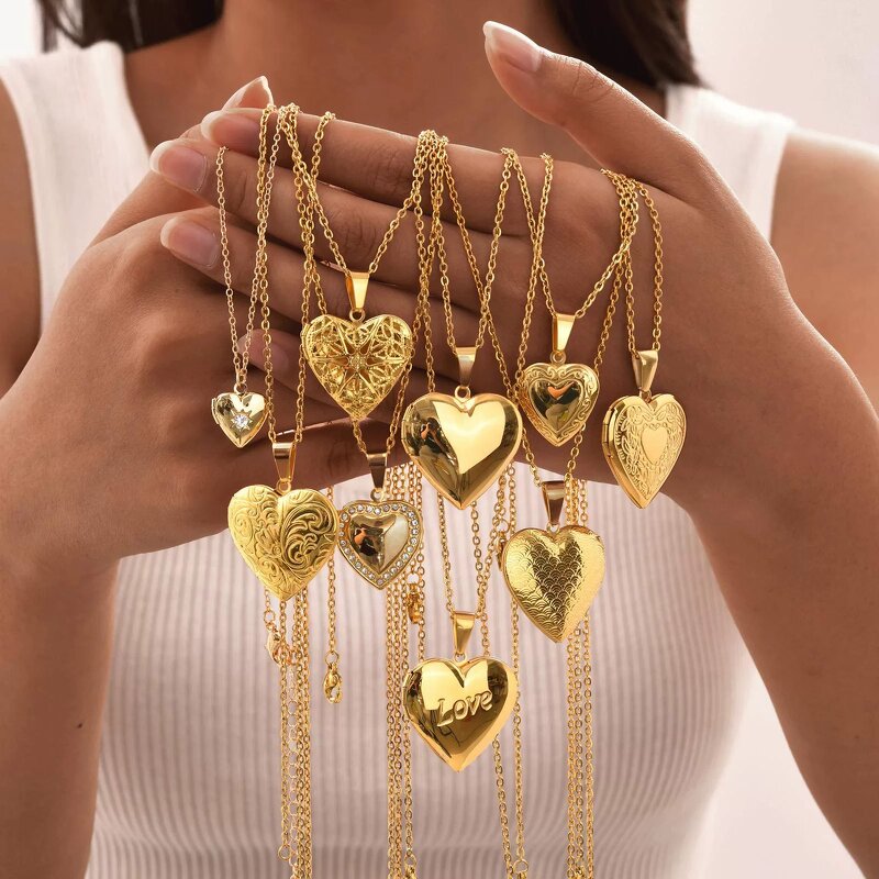 Photo Locket Necklace Factory - 18K Gold Plated Stainless Steel Heart Shape Locket