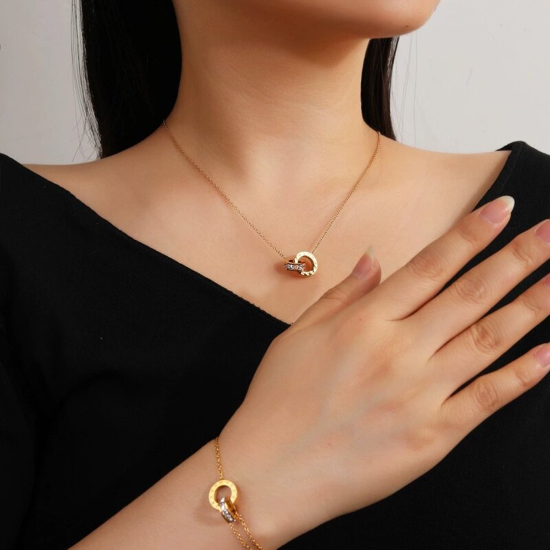 Jewelry Set Factory - 18K Gold Roman Number Interlocked Circles Zircon Set