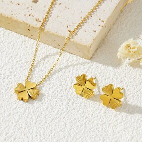 Jewelry Set Factory - 18K Gold Lucky Clover Pendant Women's Wedding Gift Set