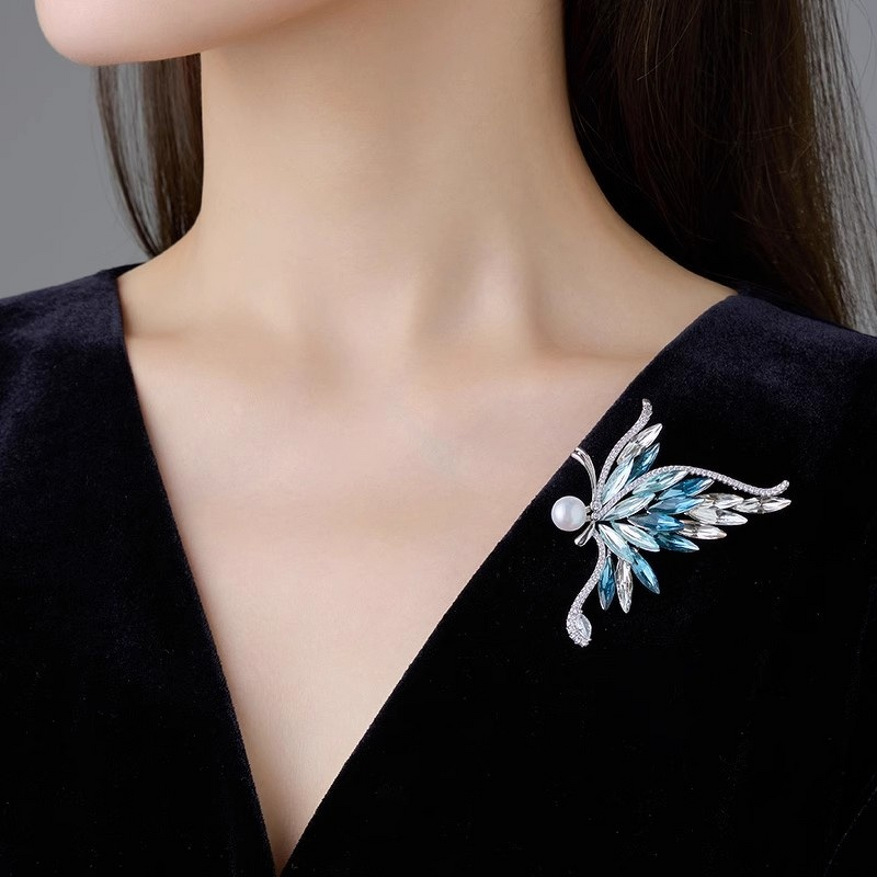 Butterfly Brooch Manufacturer - Elegant Anti-Exposure Versatile Corsage Pin for Weddings Suit