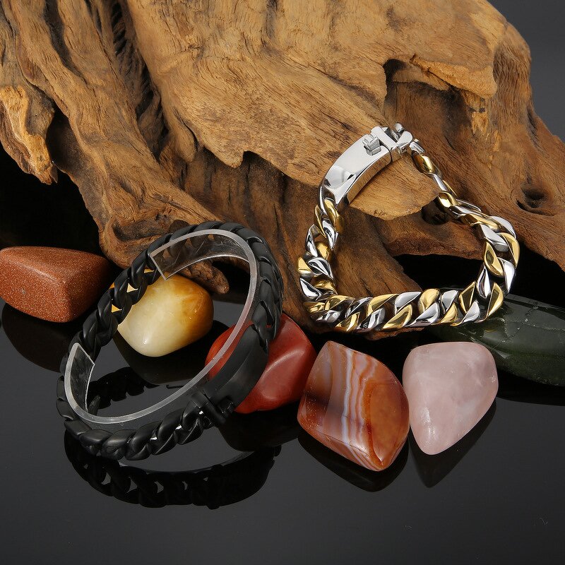 Men's Diamond Bracelet Manufacturer - Supply Fashion New Gold Stainless Steel Diamond Bracelet