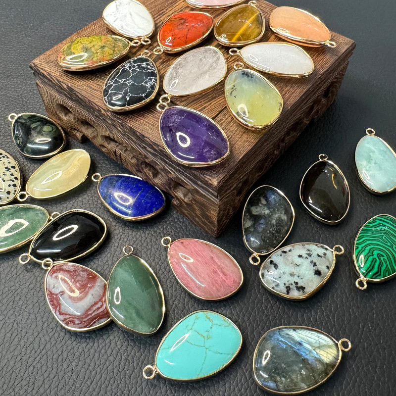 Elephant Pendant Factory - European American Style Fashionable Fresh Natural Crystal Alloy Necklace