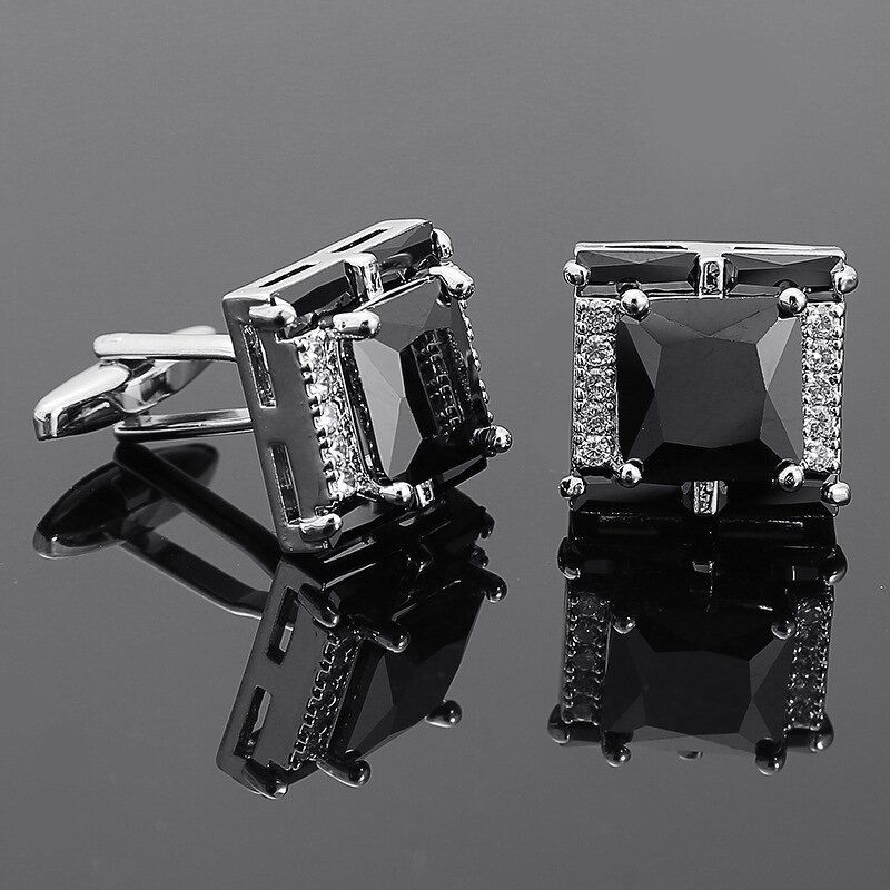 Cufflinks Factory - 2025 New Fashion Light Luxury Style Leopard Head Versatile Elegant Earrings
