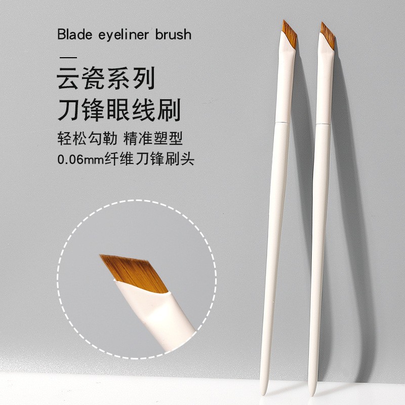 Wholesale Slant Head Knife Edge Silkworm Bedding Makeup Brush Flat Eyeliner Eyebrow Brush with Comfortable Handle